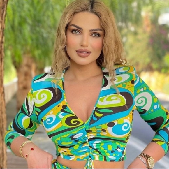 Zara Tops Zara Crop Top Green Nwt Long Sleeve Small Poshmark